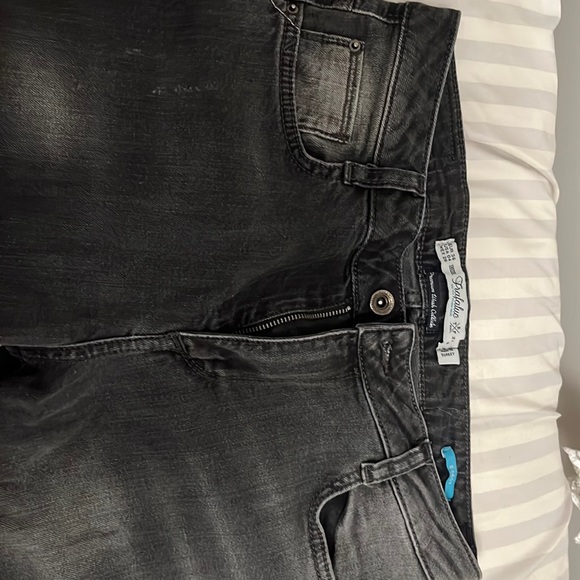 Brand new Zara skinny black jeans with a black and white pattern at the bottom - Picture 1 of 8